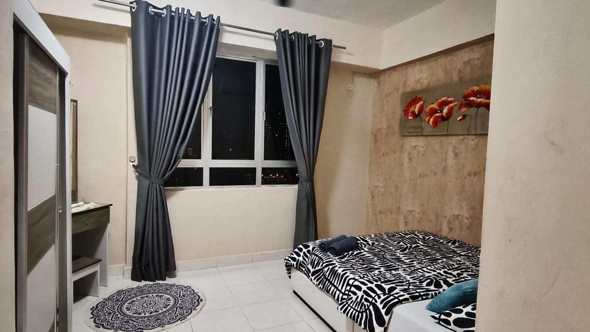 Leezahomestay Bayan Lepas Exteriör bild