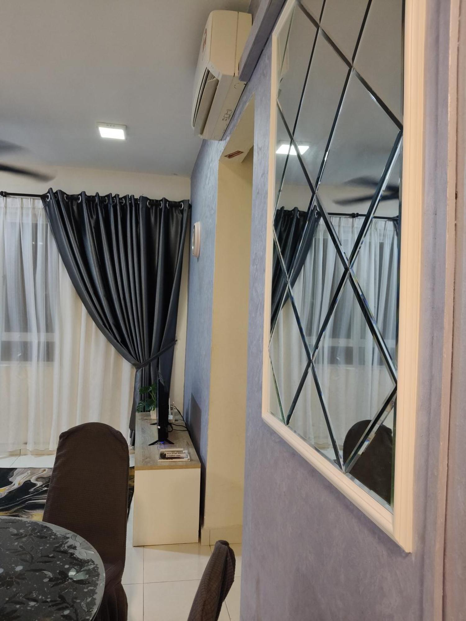 Leezahomestay Bayan Lepas Exteriör bild