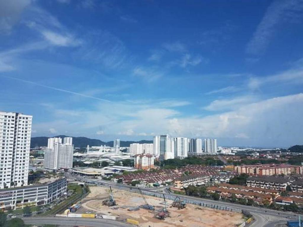 Leezahomestay Bayan Lepas Exteriör bild